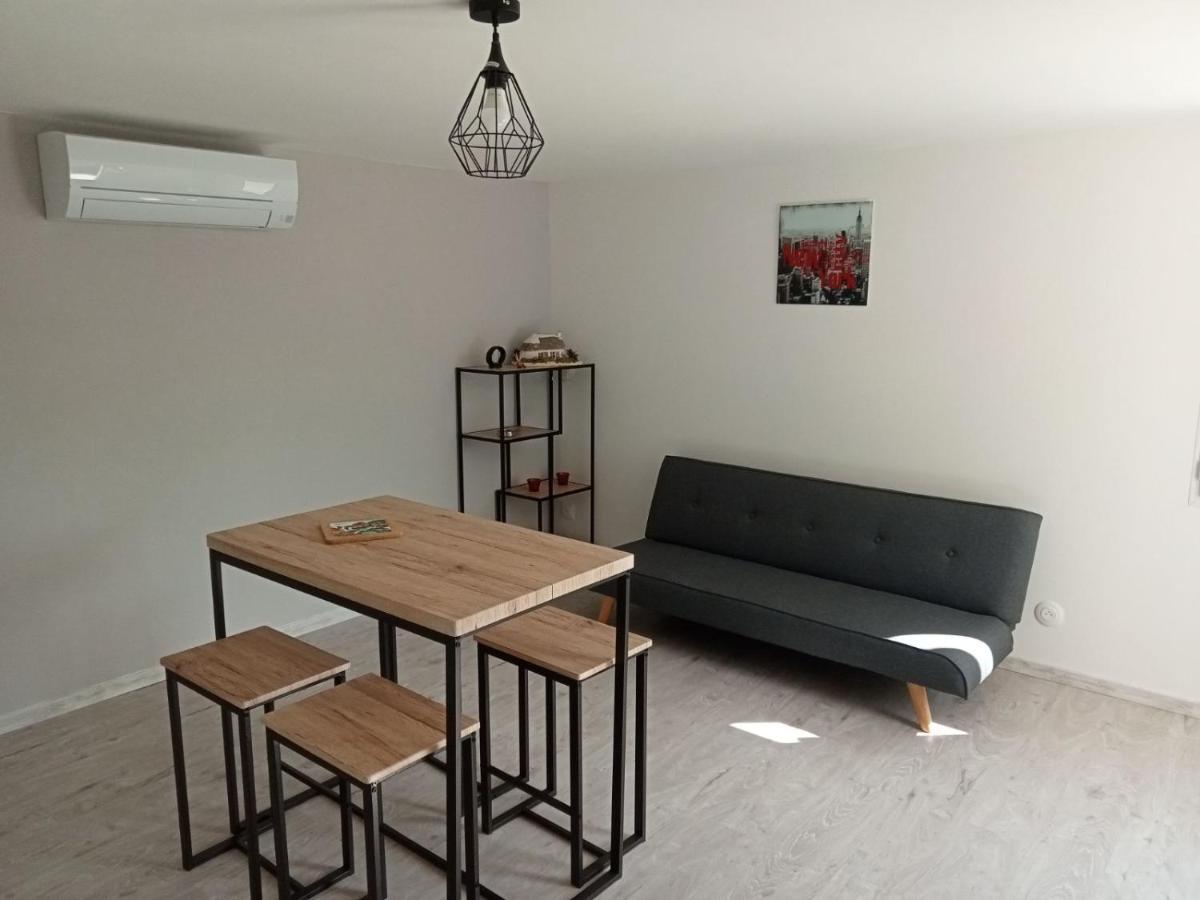 Les Lauriers Roses Apartman Fontvieille Kültér fotó