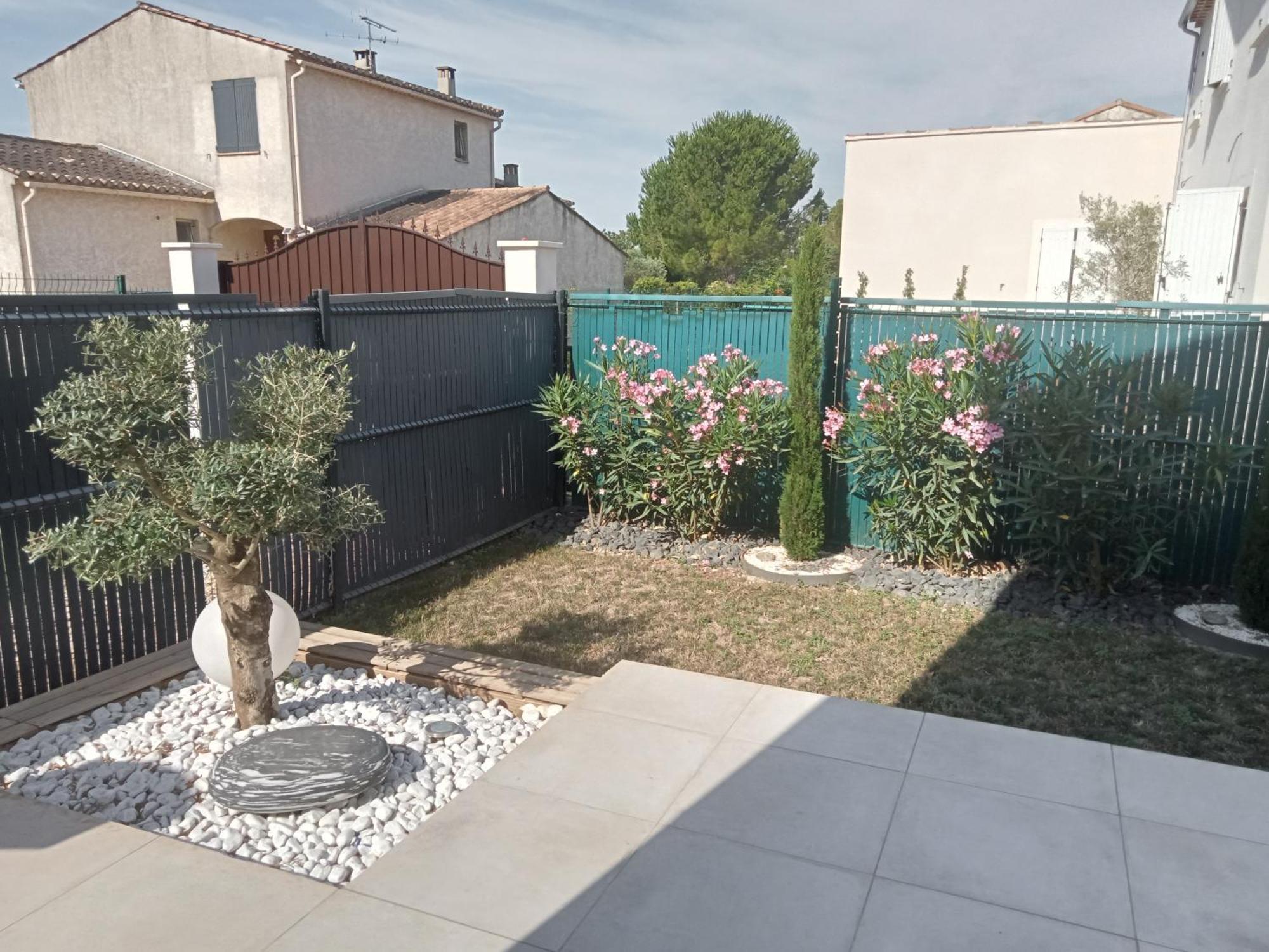 Les Lauriers Roses Apartman Fontvieille Kültér fotó